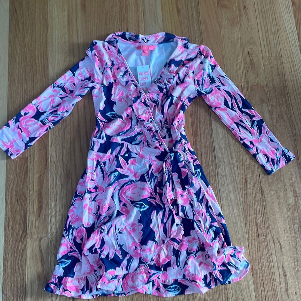 NWT Lilly Pulitzer wrap dress with shorts